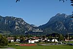 Blick von Schwangau auf Schloß Neuschwanstein